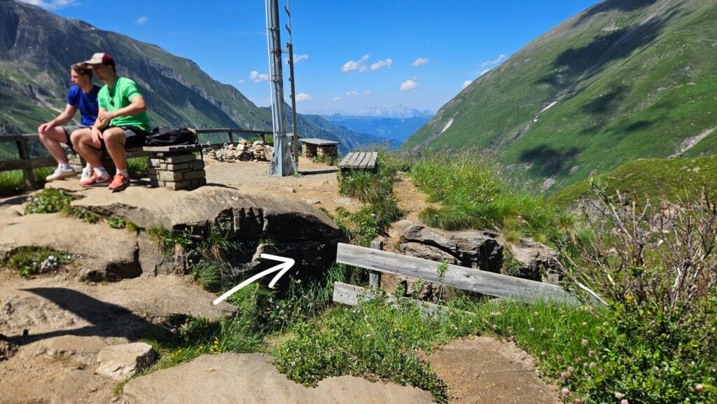 #690 – Summit Höhenburg, Höhenburg (2108 m)
