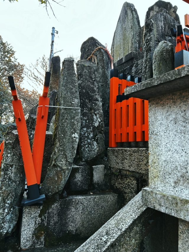Hand-painted penguin stone #89 hidden at Fushimi Inari Taisha, Kyoto, Japan (photo 3 of 5)