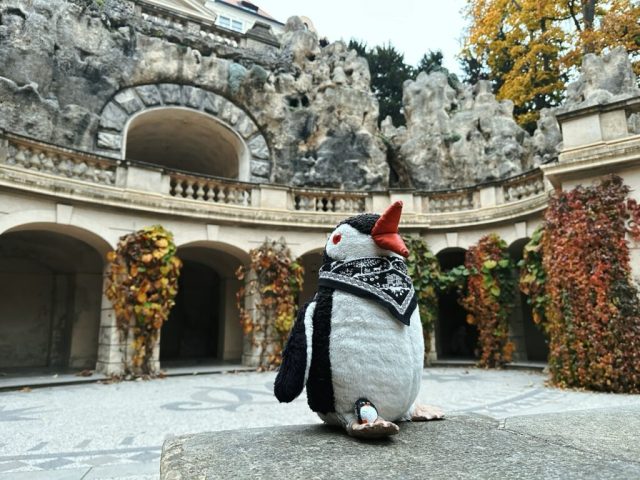 Hand-painted penguin stone #198 hidden at Grebovka, Prague, Czechia (photo 2 of 5)