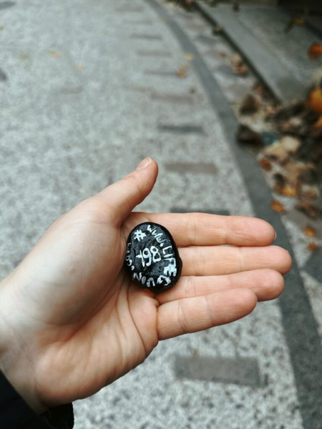 Hand-painted penguin stone #198 hidden at Grebovka, Prague, Czechia (photo 4 of 5)