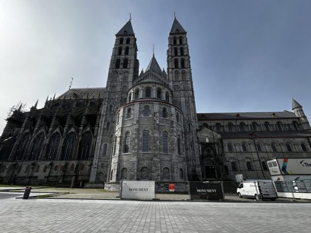 Hand-painted penguin stone #182 hidden at Cathedral of Notre-Dame of Tournai, Tournai, Belgium (photo 5 of 5)