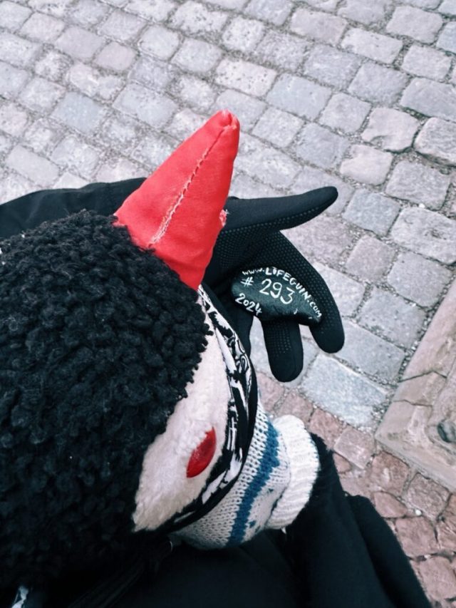Hand-painted penguin stone #293 hidden at The Royal Palace, Stockholm, Sweden (photo 3 of 5)