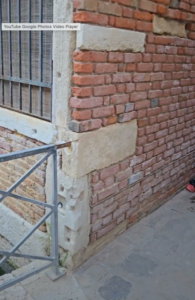 Hand-painted penguin stone #101 hidden at Close to Palazzo Tetta, Venice, Italy (photo 3 of 5)