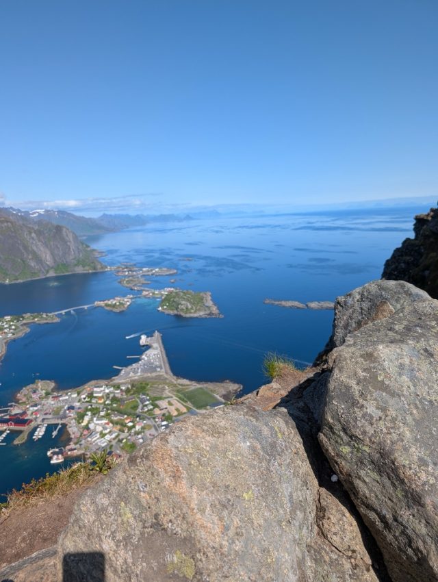Hand-painted penguin stone #431 hidden at Reinebringen, Reine, Norway (photo 4 of 5)