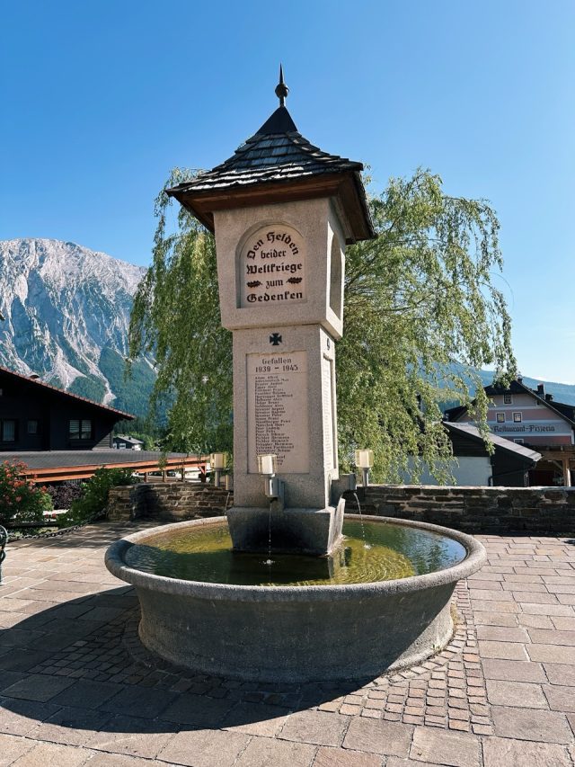 Hand-painted penguin stone #452 hidden at Memorial Fountain, Tauplitz, Austria (photo 5 of 5)