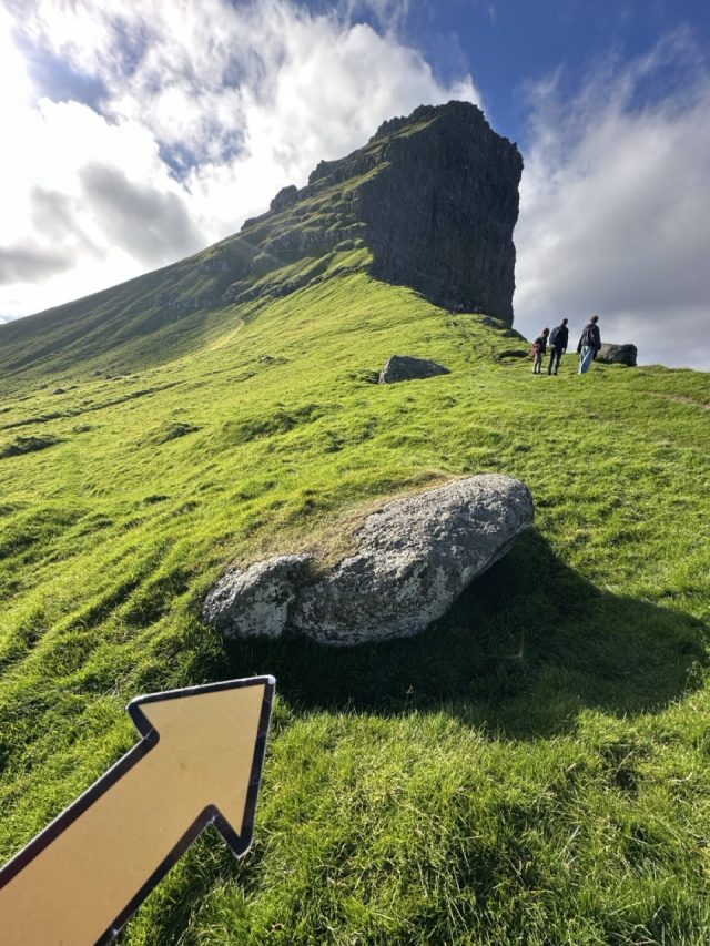 Hand-painted penguin stone #40 hidden at Rock between the Kallur Lighthouse and James Bond Headstone, Kallur Lighthouse Hike, Faroe Islands (photo 5 of 5)