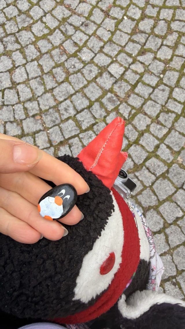 Hand-painted penguin stone #802 hidden at Tree at Kaipromenade, Salzburg, Austria (photo 2 of 5)