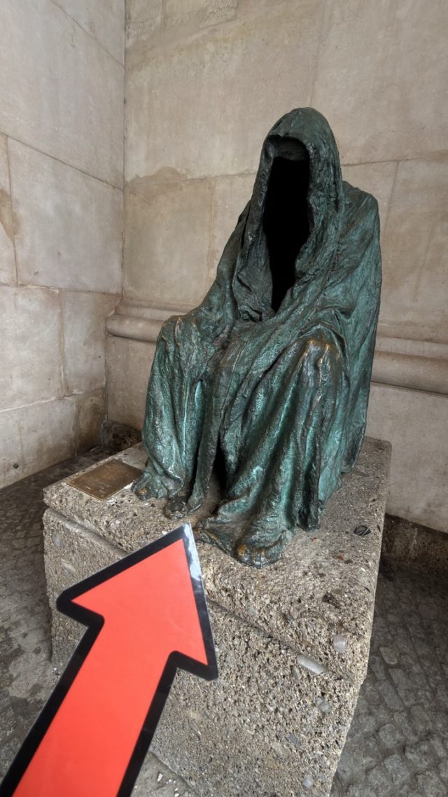 Hand-painted penguin stone #808 hidden at Pieta by Anna Chromy, Salzburg, Austria (photo 5 of 5)
