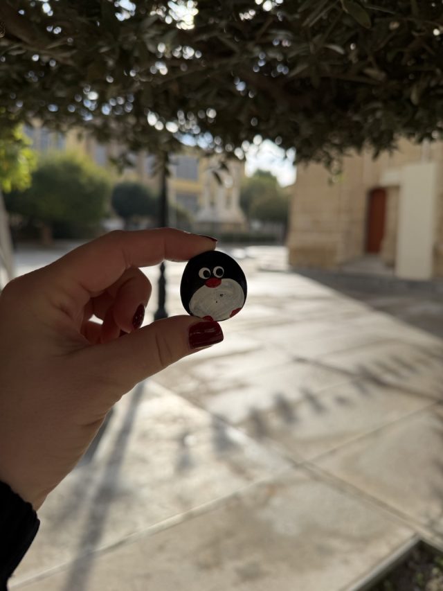 Hand-painted penguin stone #912 hidden at Church of Panayias Phaneromenis, Nicosia, Cyprus (photo 4 of 5)