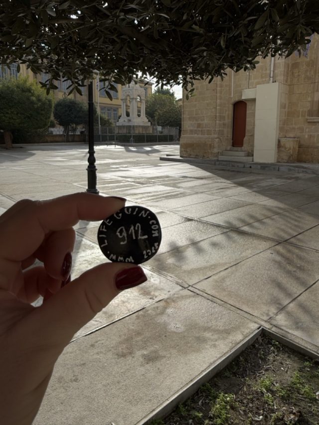 Hand-painted penguin stone #912 hidden at Church of Panayias Phaneromenis, Nicosia, Cyprus (photo 5 of 5)