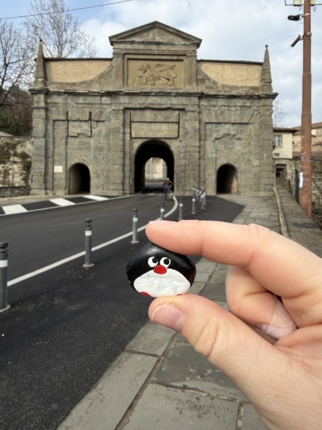 Hand-painted penguin stone #984 hidden at Saint Augustine Gate, Bergamo, Italy (photo 5 of 5)