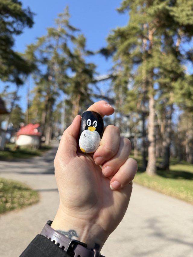Hand-painted penguin stone #1076 hidden at Tree close to Cajka Viewpoint, Bojnice, Slovakia (photo 5 of 5)