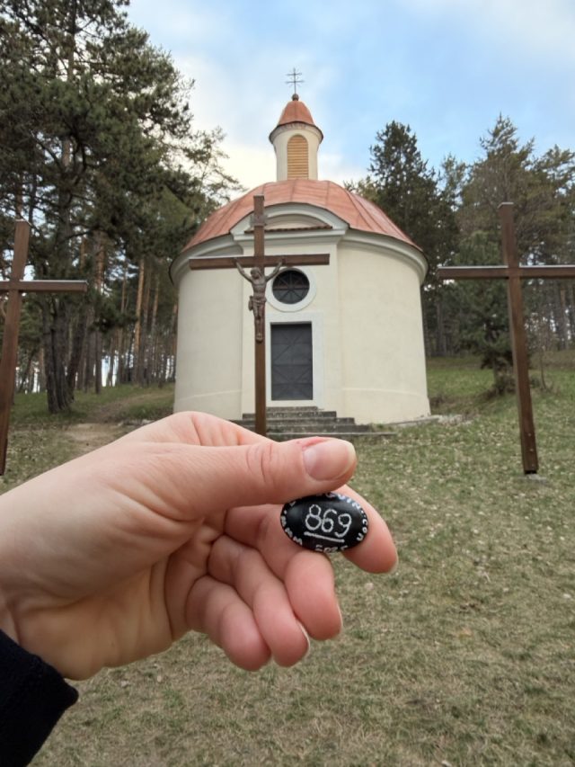 Hand-painted penguin stone #869 hidden at Chapel of the Virgin Mary, Bojnice, Slovakia (photo 3 of 5)