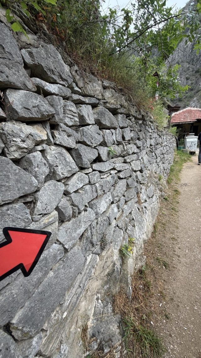 Hand-painted penguin stone #1297 hidden at Ticket Booth, Matka Canyon, North Macedonia (photo 4 of 4)