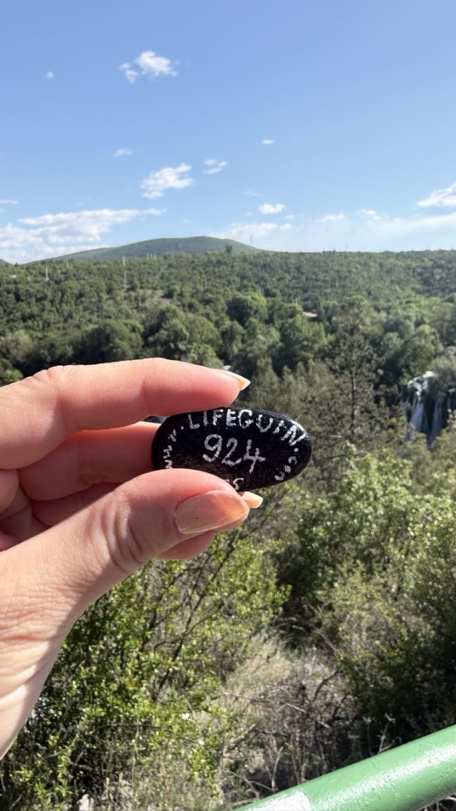 Hand-painted penguin stone #924 hidden at Parking lot, Kravica Waterfalls, Bosnia and Herzegovina (photo 4 of 5)