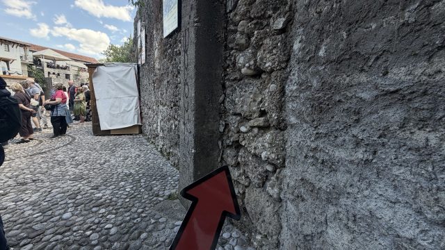 Hand-painted penguin stone #926 hidden at Crooked Bridge, Mostar, Bosnia and Herzegovina (photo 4 of 5)