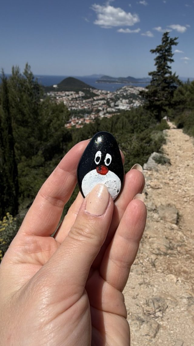 Hand-painted penguin stone #985 hidden at Dubrovnik Stations of the Cross III, Dubrovnik, Croatia (photo 2 of 5)