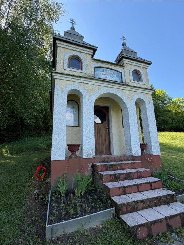 Hand-painted penguin stone #1620 hidden at Chapel, Vysoka nad Kysucou, Slovakia (photo 5 of 5)