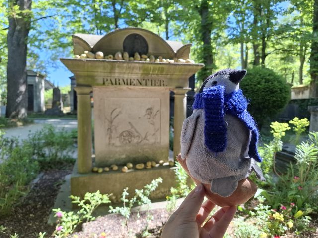Hand-painted penguin stone #287 hidden at Pere Lachaise, Paris, France (photo 3 of 5)