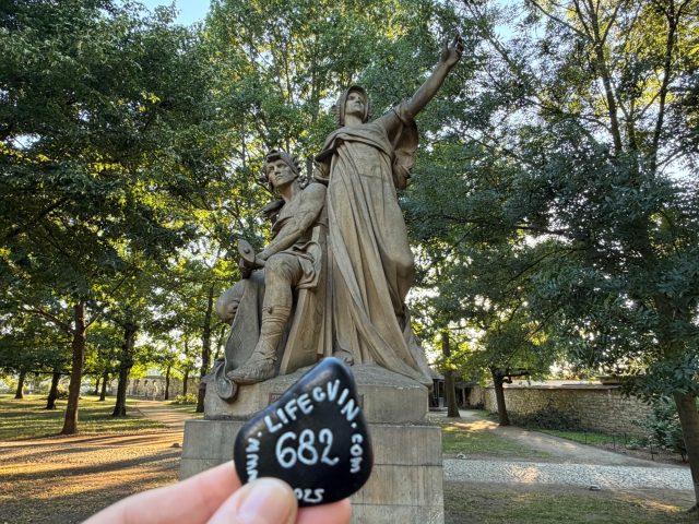 Hand-painted penguin stone #682 hidden at Vysehrad, Prague, Czechia (photo 2 of 5)