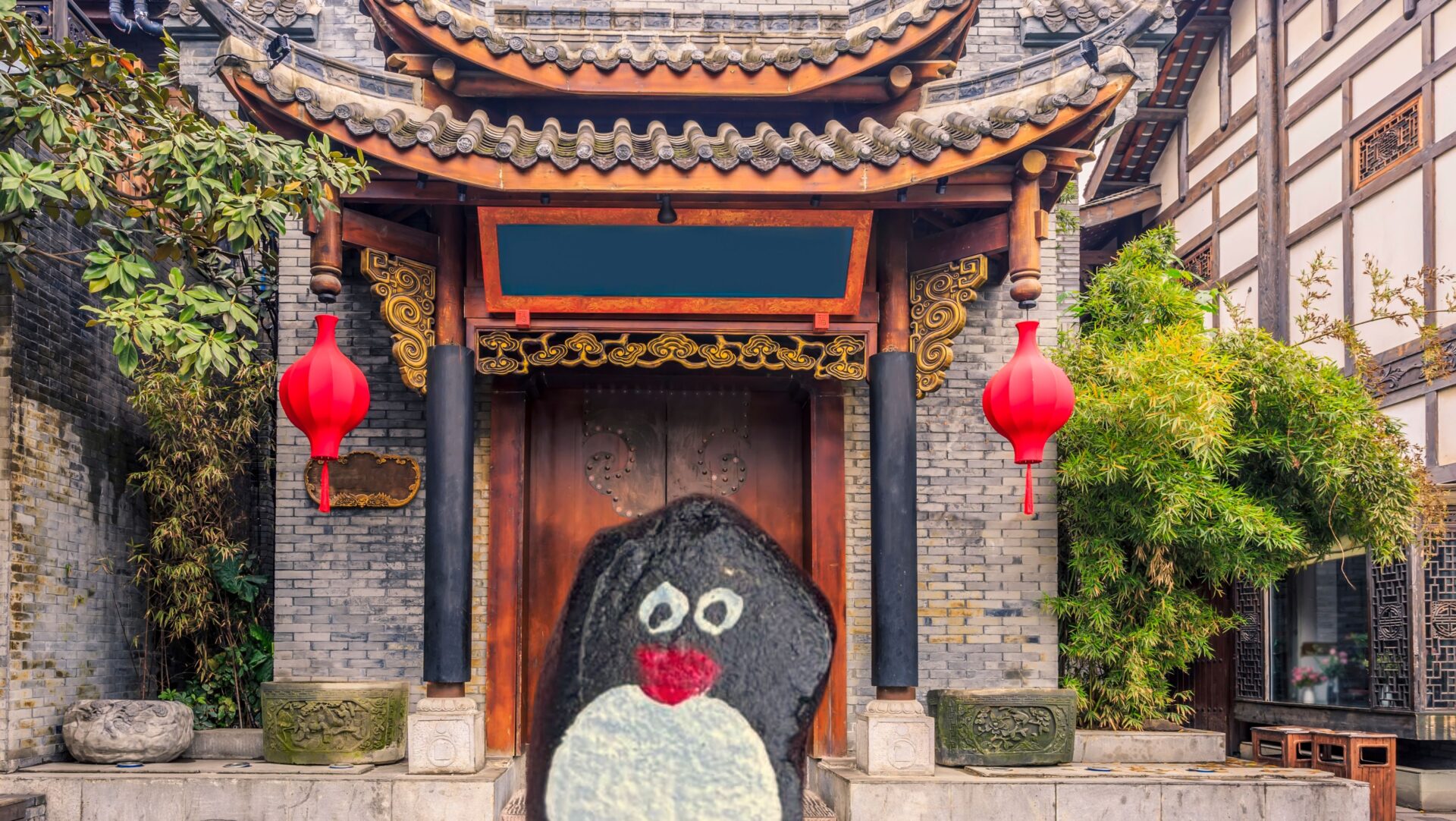 Hand-painted penguin stone #306 hidden at Culture Park, Chengdu, China (photo 1 of 5)