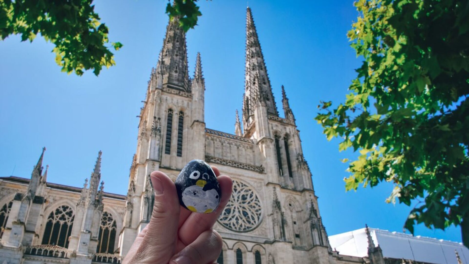 Hand-painted penguin stone #491 hidden at Cathedrale Saint-Andre de Bordeaux, Bordeaux, France (photo 1 of 4)