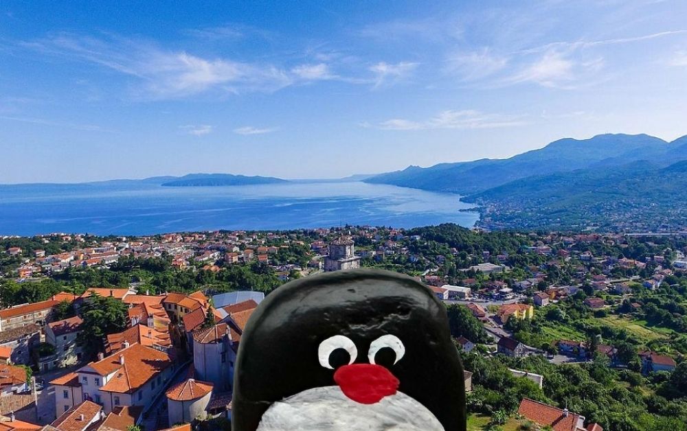 Hand-painted penguin stone #687 hidden at Fortica, Kastav, Croatia (photo 1 of 5)