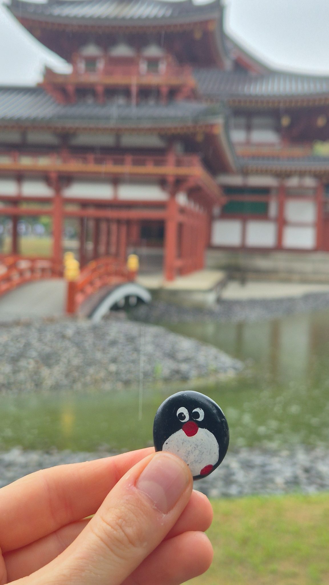 Hand-painted penguin stone #875 hidden at Uji, Kyoto, Japan (photo 1 of 4)